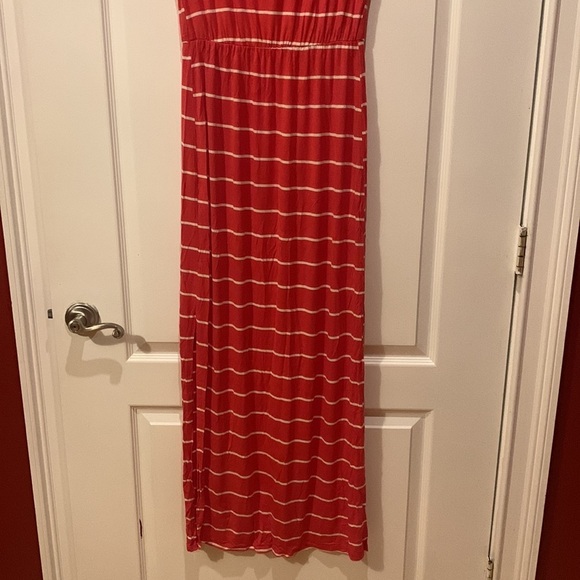 NWT Striped Flowy Crochet Back Long Dress - Picture 4 of 13